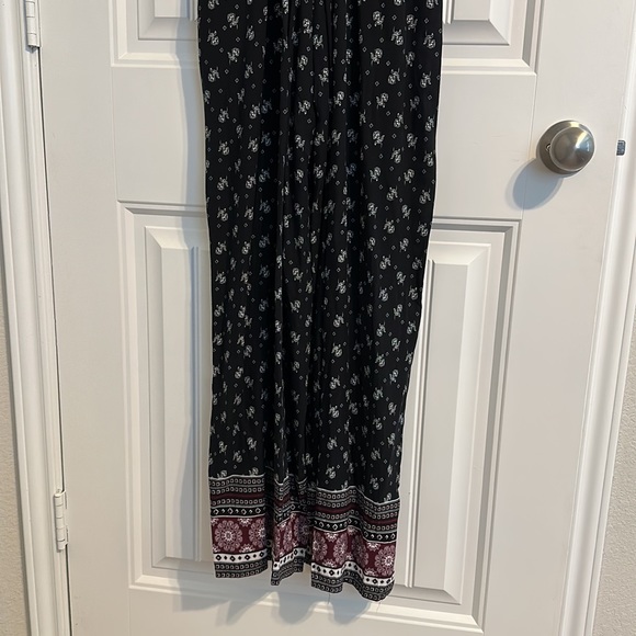 Patterned Pantsuit - Picture 2 of 13